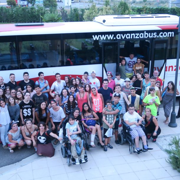 autocar avanza con el cancer infantil