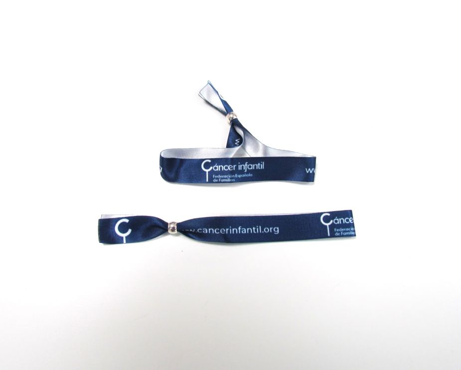 pulseras azul oscuro